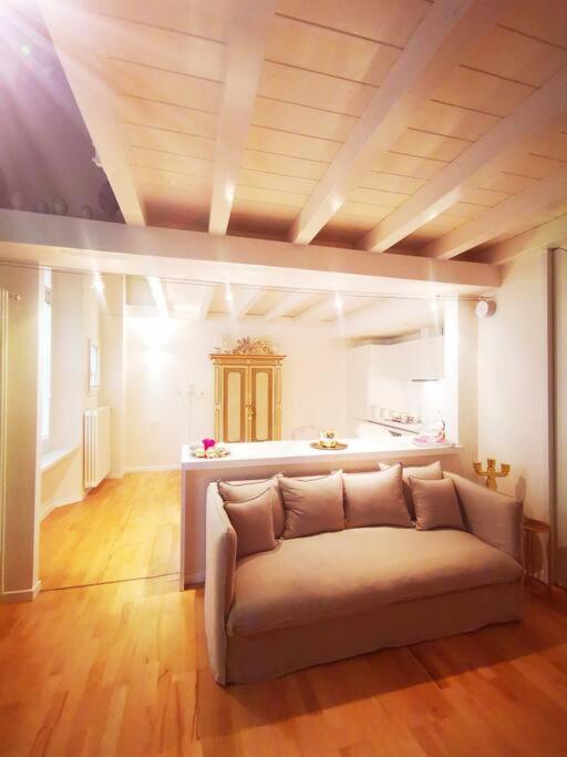Gombruti14 Boutique Home ボローニャ エクステリア 写真