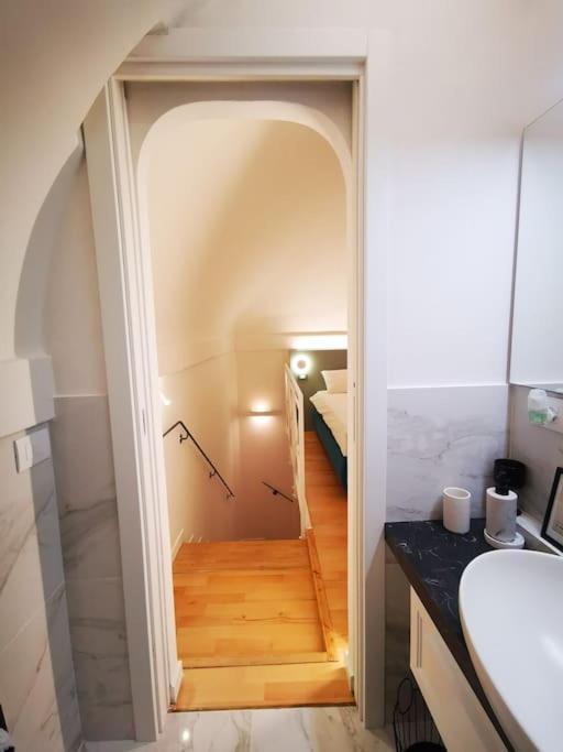 Gombruti14 Boutique Home ボローニャ エクステリア 写真