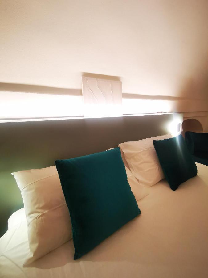 Gombruti14 Boutique Home ボローニャ エクステリア 写真